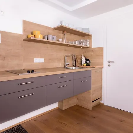 Macho Apartmán